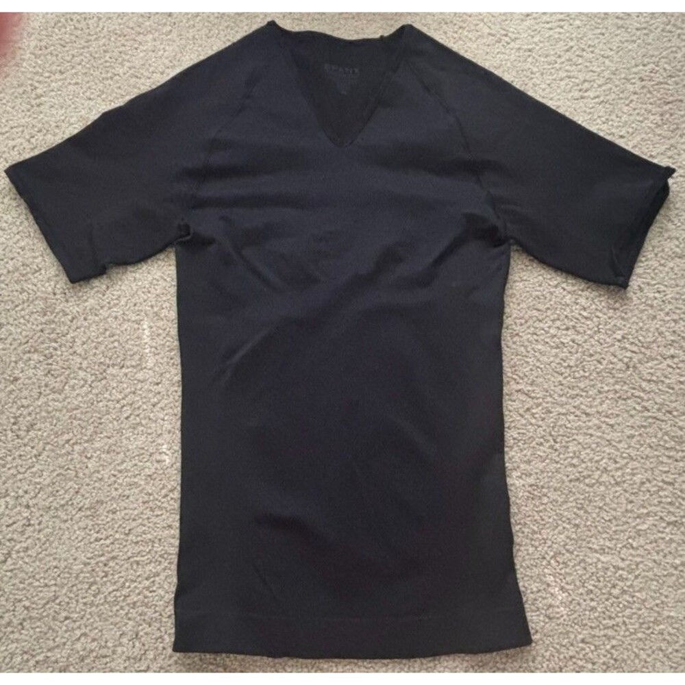 Black Spanx XL seamless V-neck Short Sleeve Shapewear Compression Top